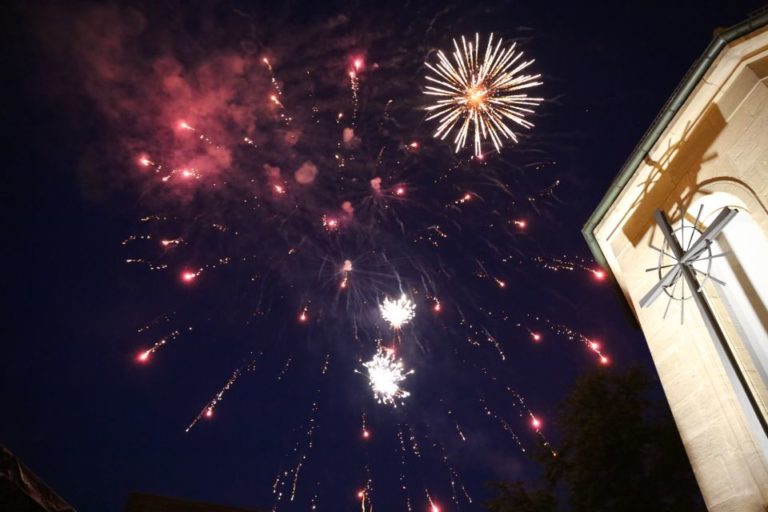 Feuerwerk 2015 07 04 21h40m02